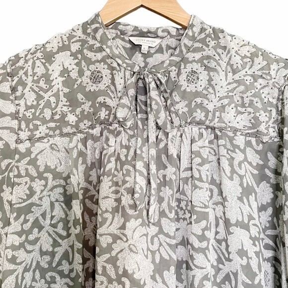 Lucky Brand Beaded Peasant Blouse Sage Green Size Large Tassel Tie Boho Y2K - Picture 4 of 10